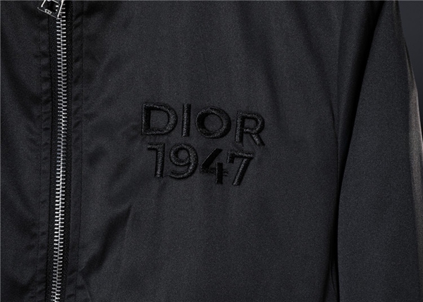 ブランドジャケット着用イメージ